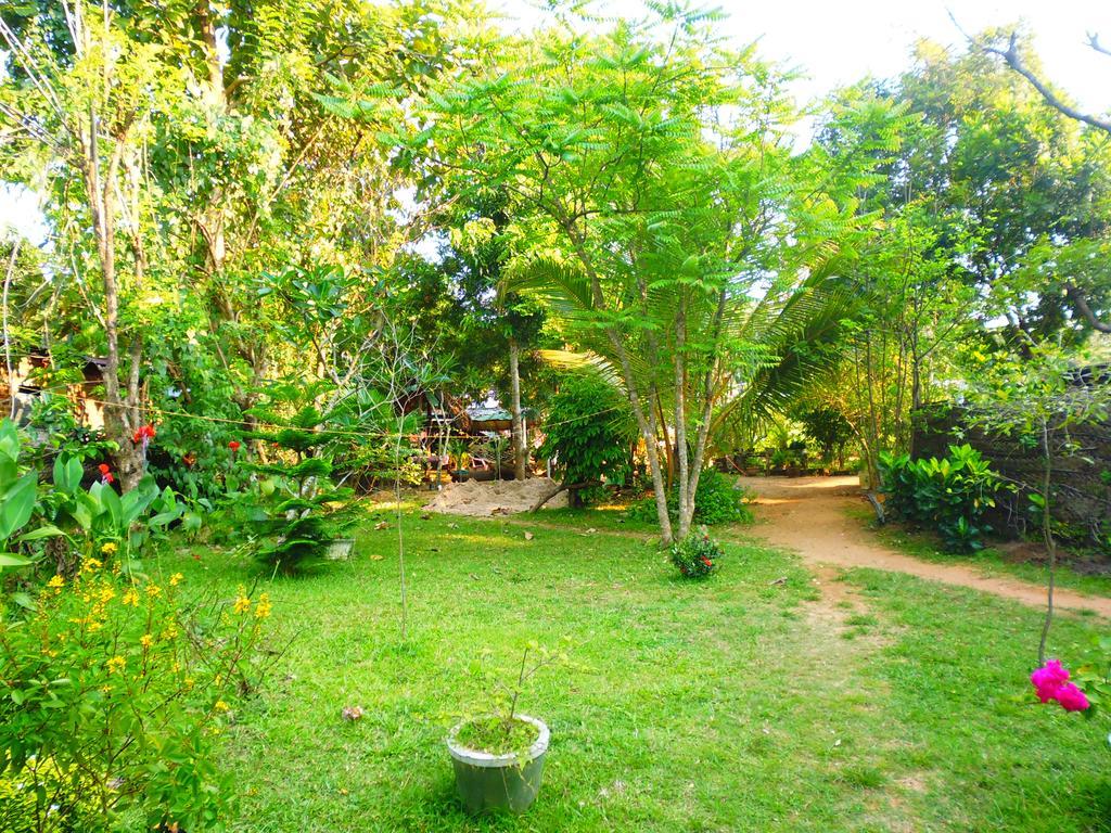 The Nilmini Lodge Sigiriya Exterior foto